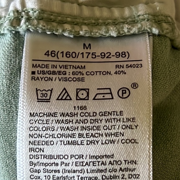 Gap Easy Pant pull On crop Size Medium - Picture 8 of 9